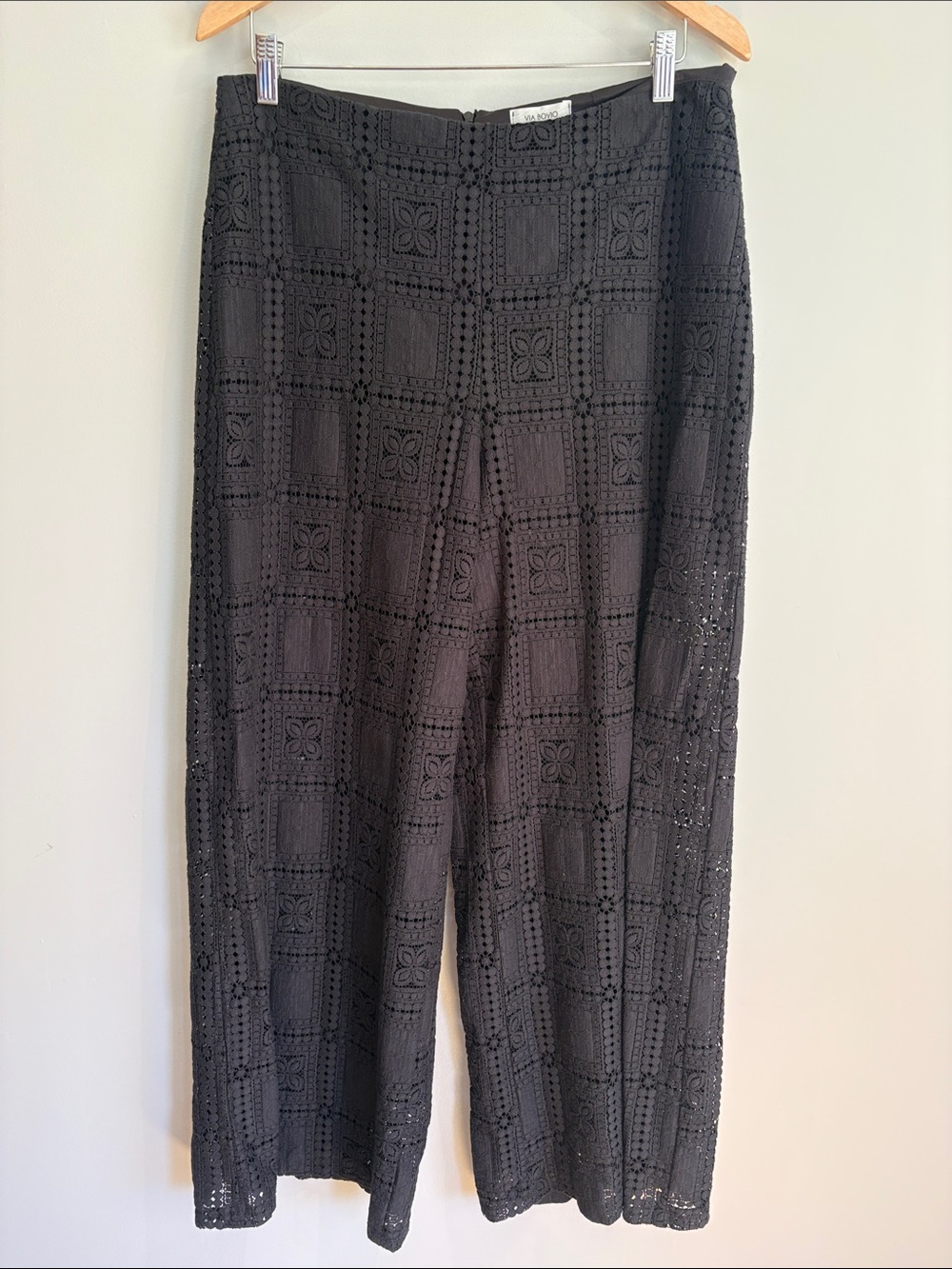 VIA BOVIO Black Crocheted Wide-Leg Pants
